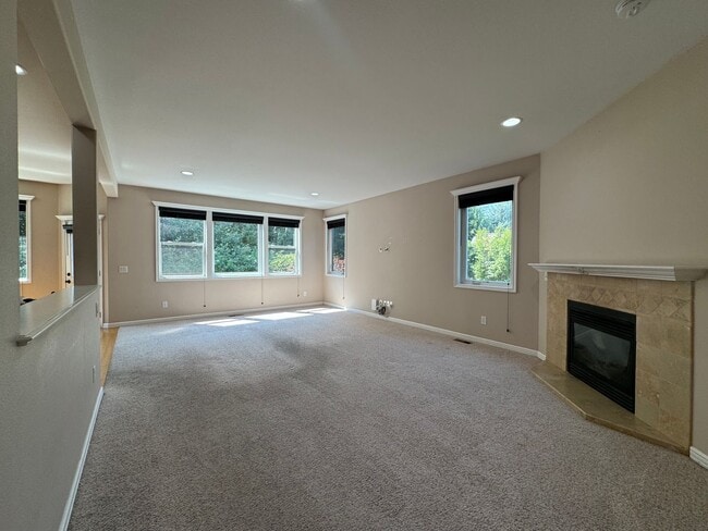 Building Photo - 4467 Castlerock Dr