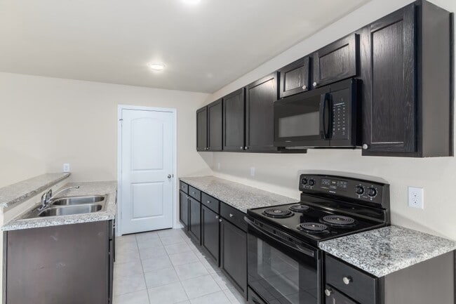 Building Photo - 26676 Pools Creek Dr