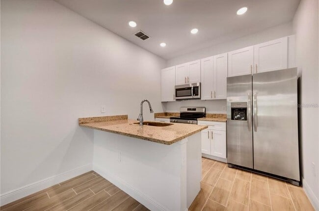 Building Photo - 1646 Cumin Dr