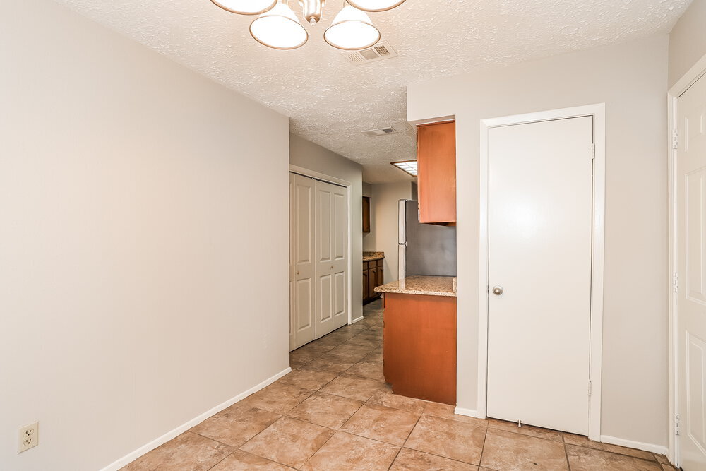 Building Photo - 14214 Bateau Dr