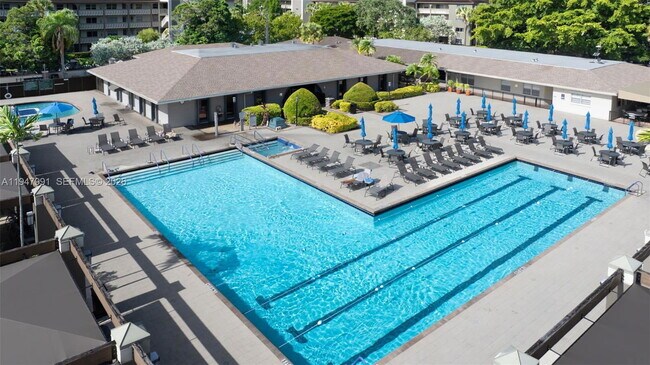 Building Photo - 3502 Bimini Ln