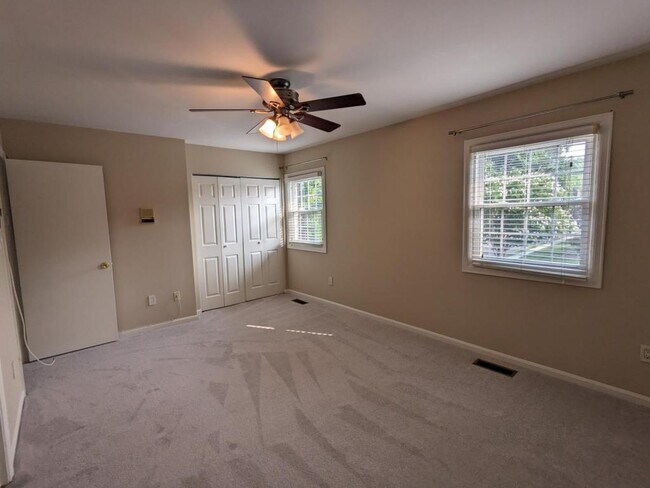 Building Photo - 7479 Zanuck Ct