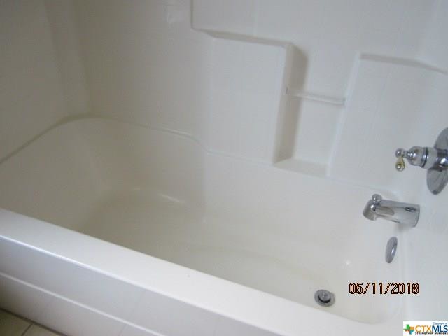 Building Photo - 2303 Jake Dr