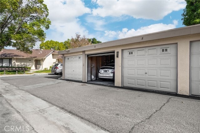 Building Photo - 15919 Alta Vista Dr