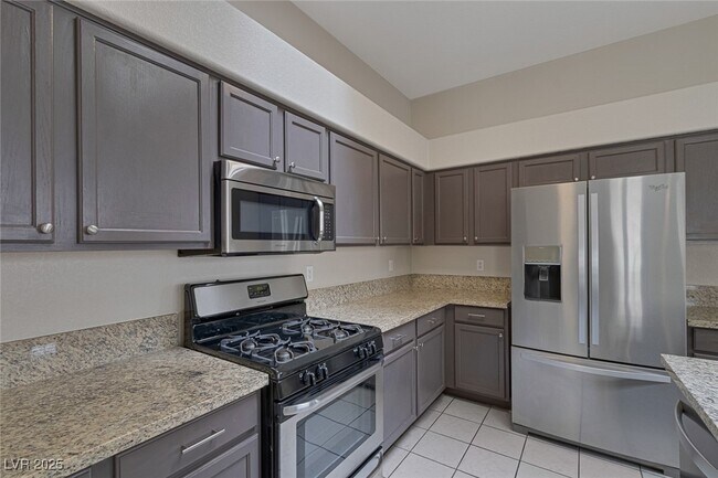 Building Photo - 417 Carlton Kay Pl