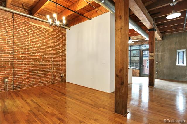 Building Photo - 2960 Inca St