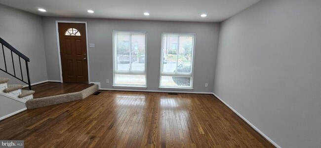 Building Photo - 3103 Apple Rd NE