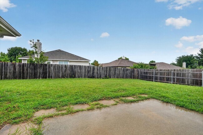 Building Photo - 1412 Constantina Dr