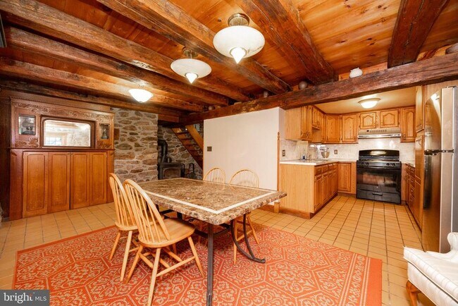 Building Photo - 2568 Pike Ave