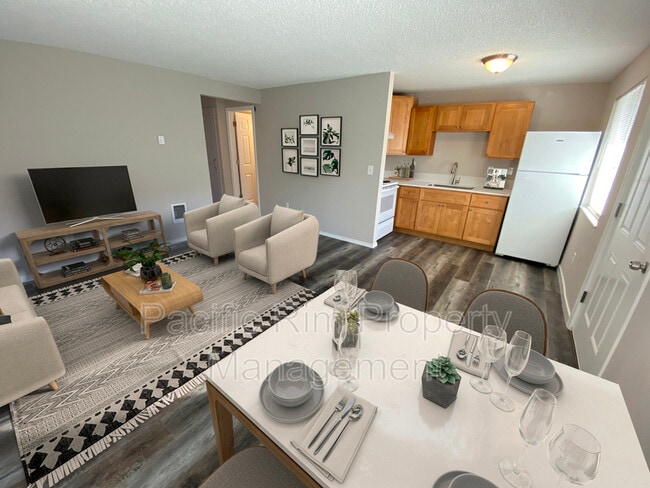 Building Photo - 6415 Steilacoom Blvd SW