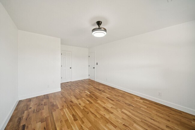 Building Photo - REIMAGINED/LIKE NEW...