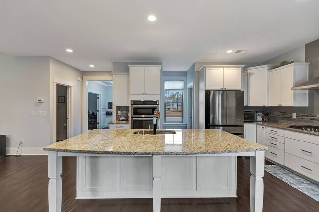 Building Photo - Nexton