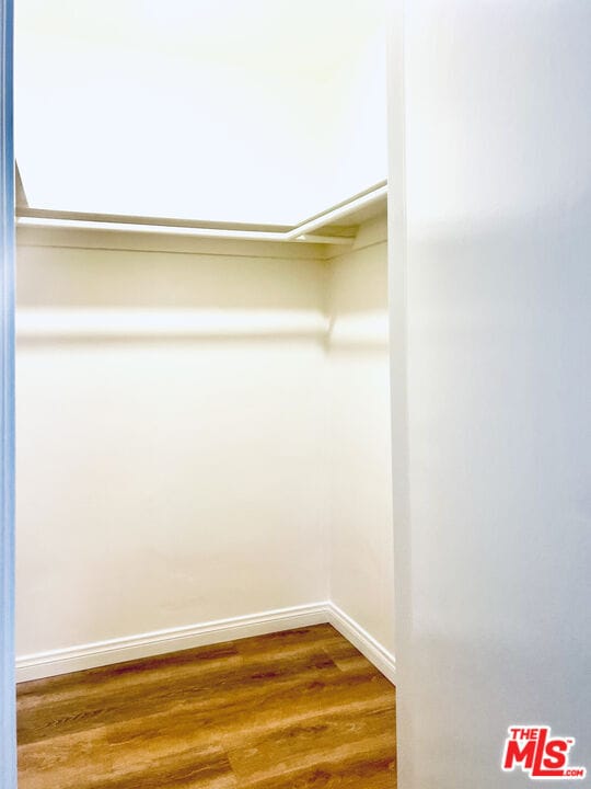 Building Photo - 758 N Hudson Ave