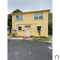 Building Photo - 531 21st St