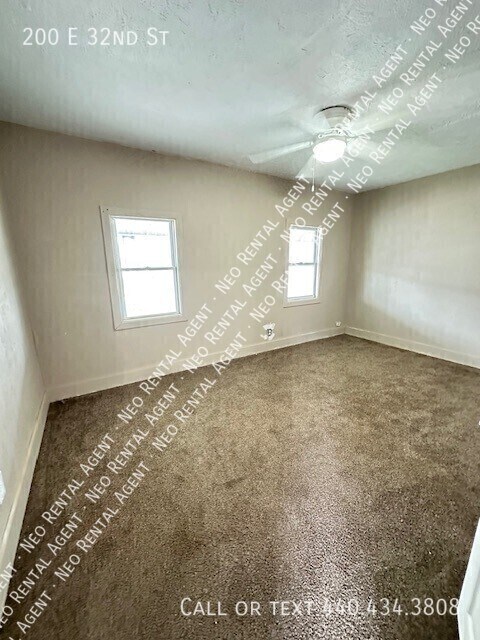 Building Photo - 200 E 32nd St