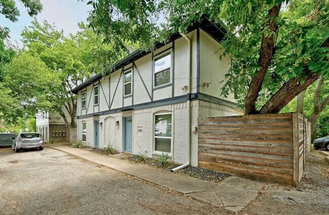 Building Photo - 3511 Alpine Cir