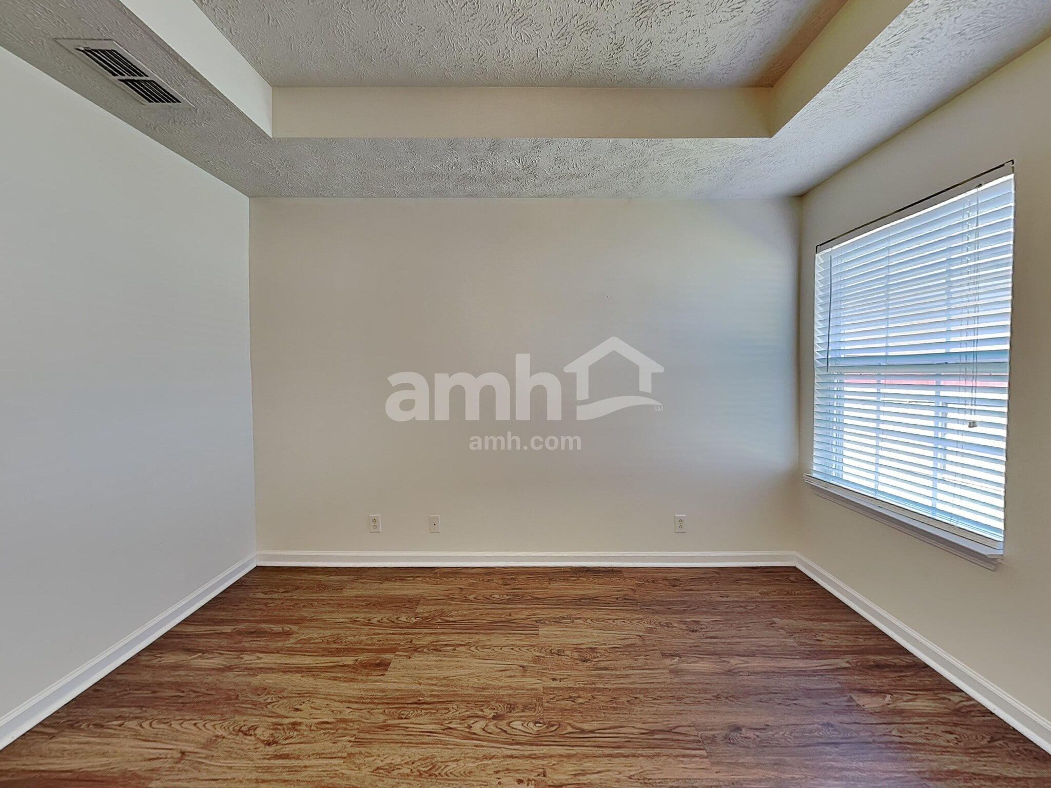 Building Photo - 1238 Dalmally Dr