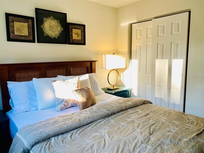 Building Photo - 415 Mapleway