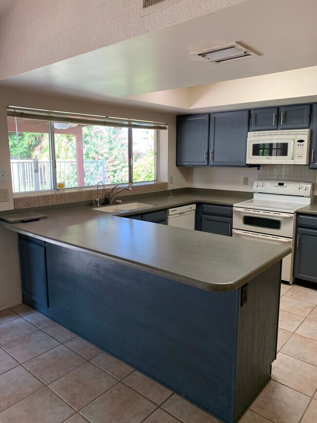 Building Photo - COMING SOON! Spacious 3 Bed 2 Bath Home w/ Private Pool!