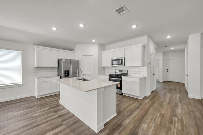 Building Photo - 647 Delicate Arch Dr