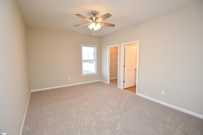 Building Photo - 105 Cunningham Rd