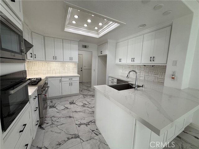 Building Photo - 2738 Pointe Coupee