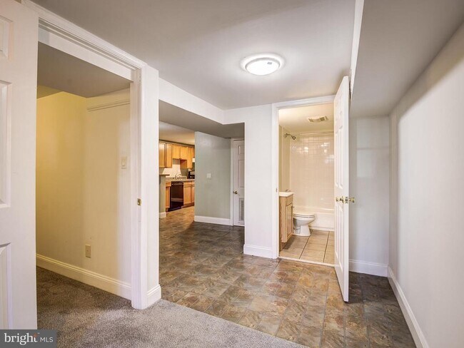 Building Photo - 4008 Illinois Ave NW