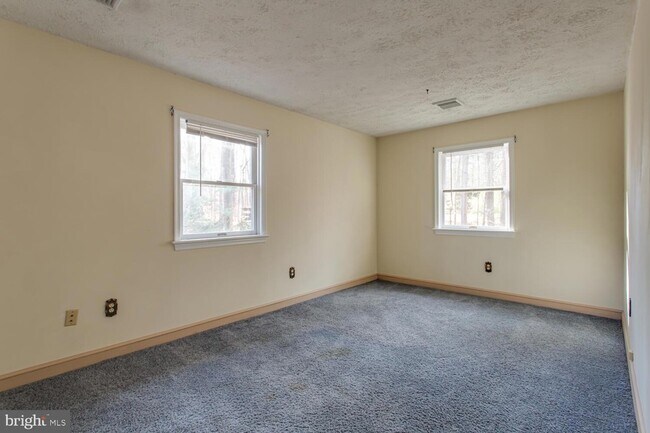 Building Photo - 12225 Tall Pines Ct