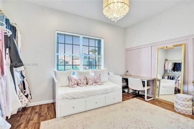 Building Photo - 6928 NW 33rd St