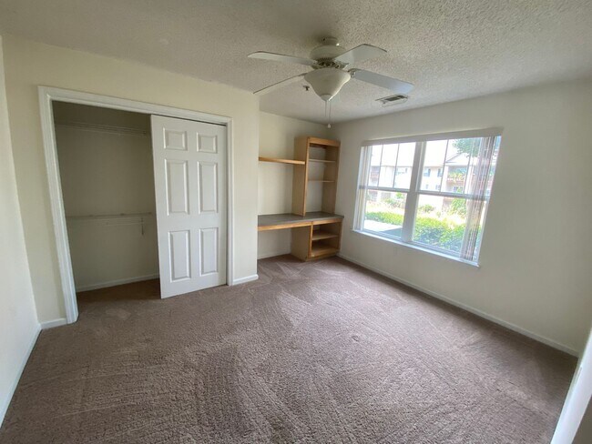 Building Photo - 1301 Harts Ridge Dr