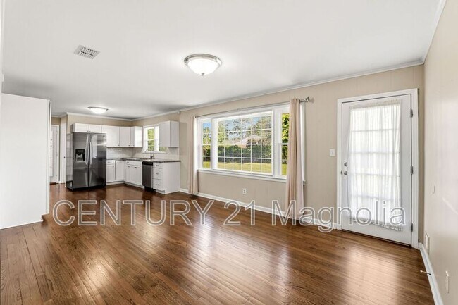 Building Photo - 311 Gardners Mill Ct