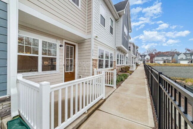 Building Photo - 8929 Peatland Aly