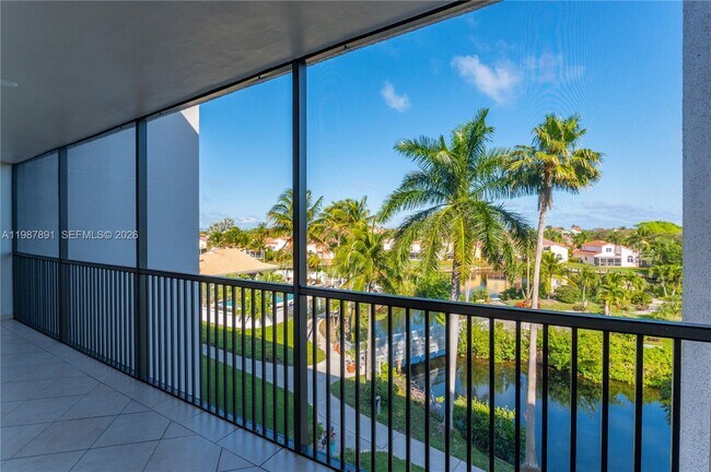 Building Photo - 545 SE 12th St