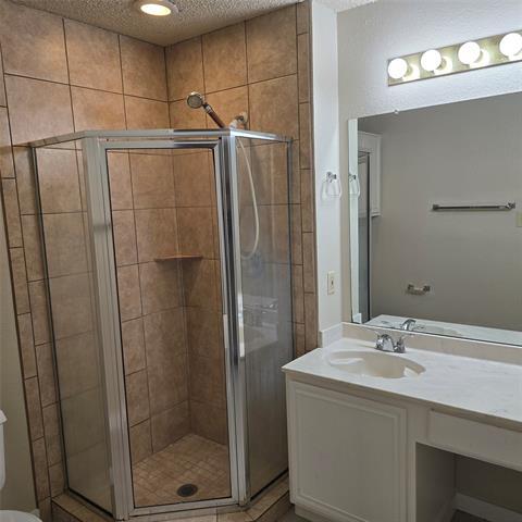 Building Photo - 7905 Flowertree Ct
