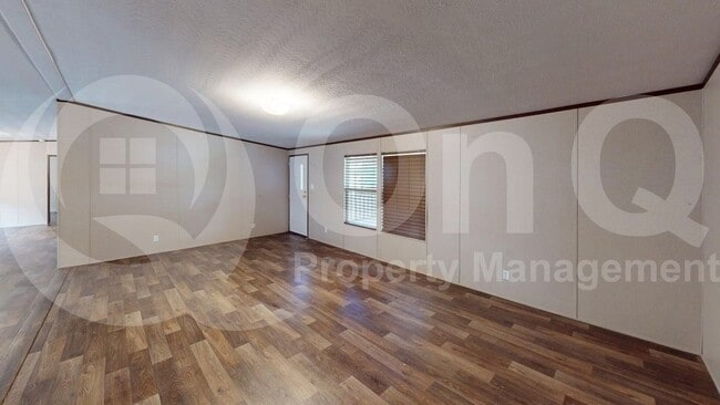 Building Photo - 7415 Remington Rd
