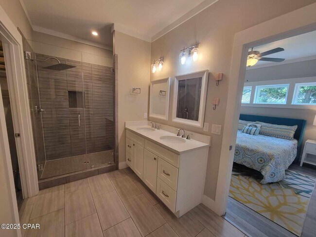 Building Photo - 100 Sea Breeze Cir