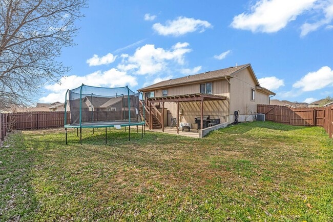 Building Photo - Italian Estates Property Management