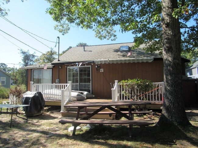 Building Photo - 47 Marine Ave