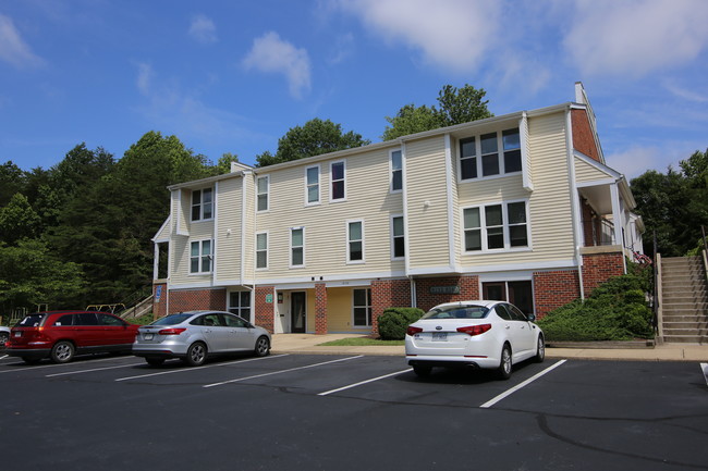 Building Photo - Courthouse Green Apartments