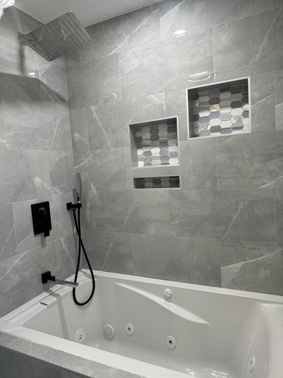 Building Photo - 58 Hartford St