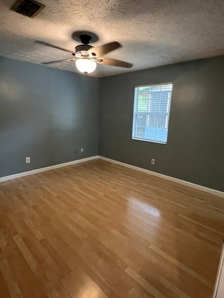 master bedroom with bath - 171 Evergreen Ln