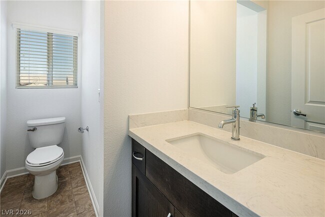 Building Photo - 8040 Carpenter Creek Ave