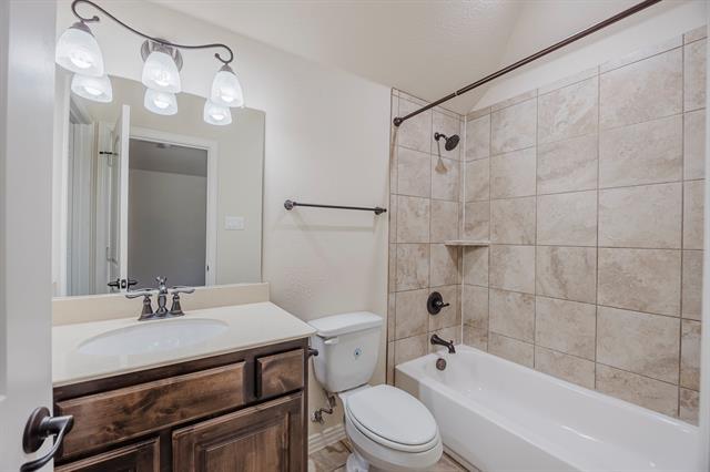 Building Photo - 6913 Chisholm Trail