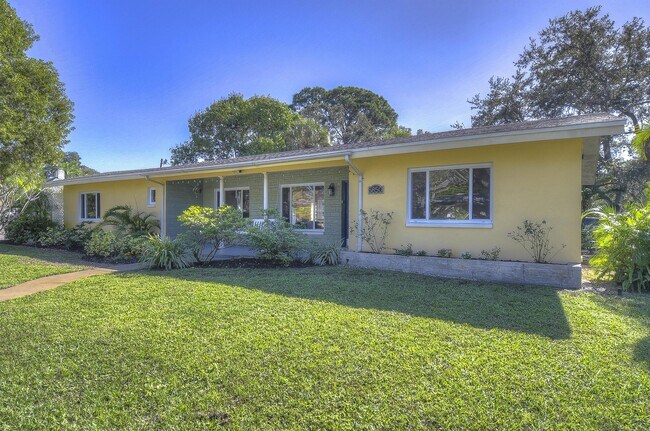 Primary Photo - 5850 24th Ave S