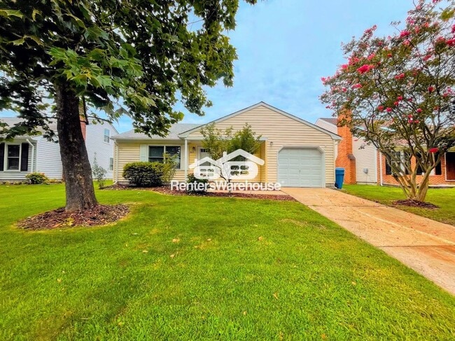 Building Photo - 965 Daniel Maloney Dr