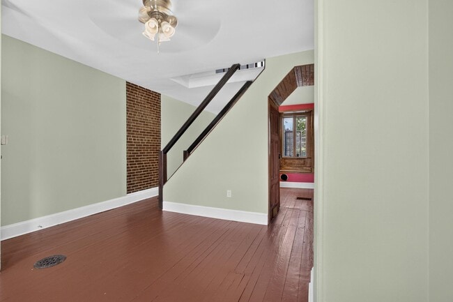 Building Photo - 4051 Ludlow St