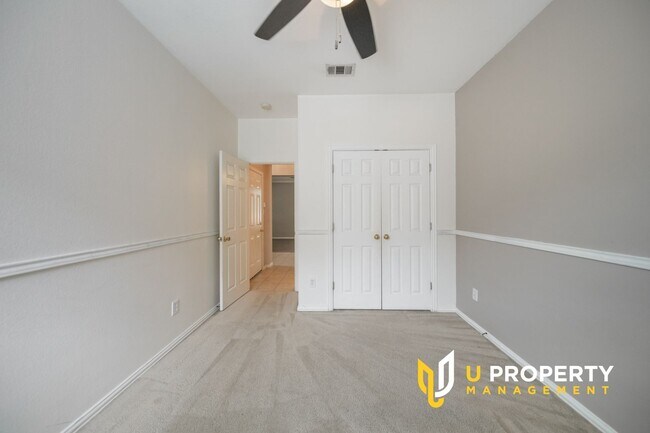 Building Photo - Location! Location! Two bedrooms downstair...