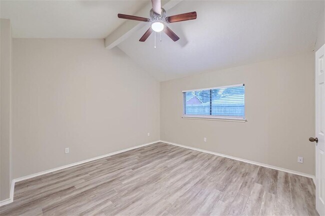 Building Photo - 13423 Birdcall Ln