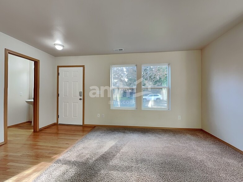 Building Photo - 20126 52nd Ave E