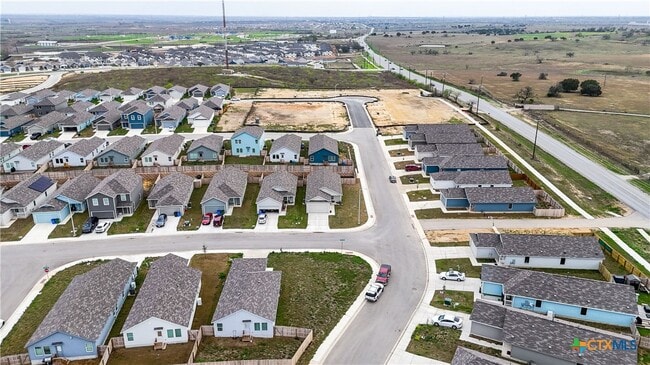 Building Photo - 1621 Pile Trl